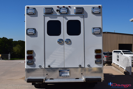6336-Gila-Regional-Medical-Center-Blog-3-ford-ambulance-for-sale