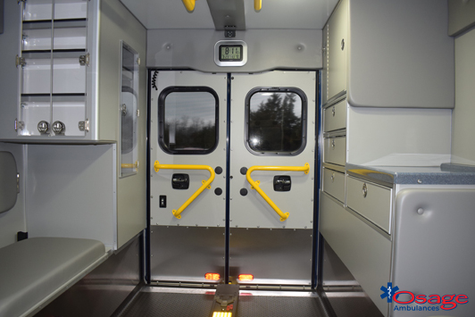6476-Lake-West-Ambulance-Blog-8-ambulance-for-sale