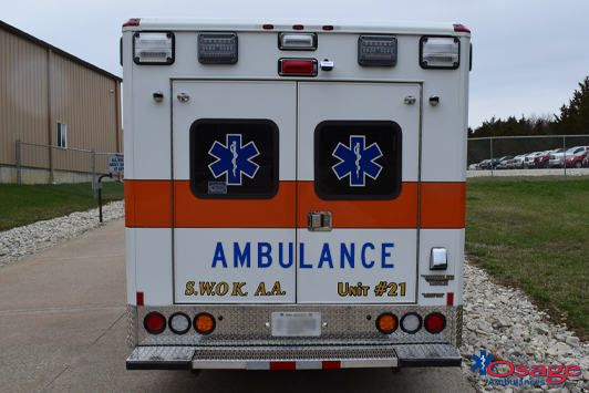 6612-Hollis-EMS-Blog-2-remount-ambulance-for-sale