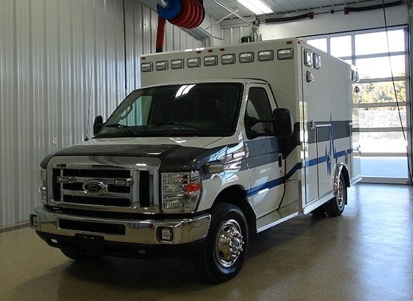 Type III Ford E350 Remount Camp County Osage Ambulance 001